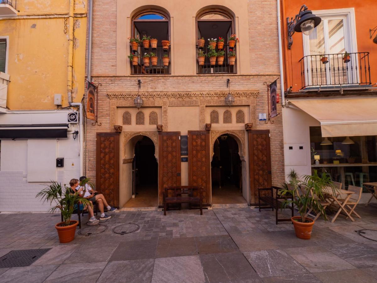Cubo'S Apartamento Atocha With Optional Parking Malaga Exterior photo